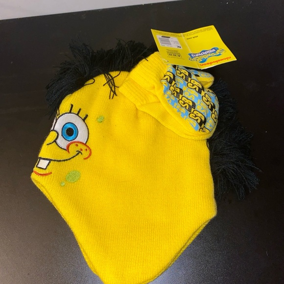 Nickelodeon SpongeBob Yellow Beanie and Mittens Set - Picture 1 of 3